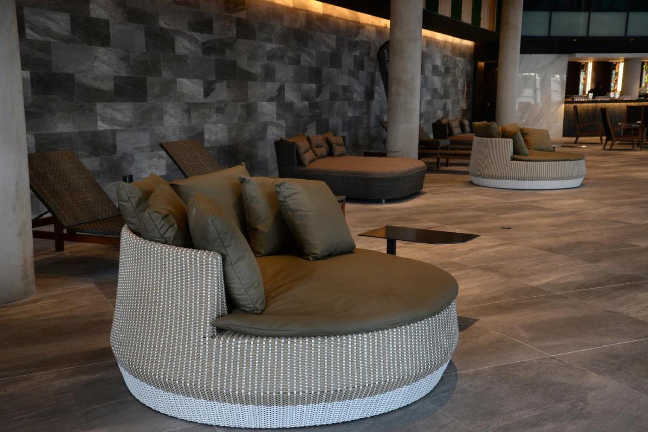 享受普恩塔德尔埃斯特酒店 埃斯特角城 外观 照片 A daybed