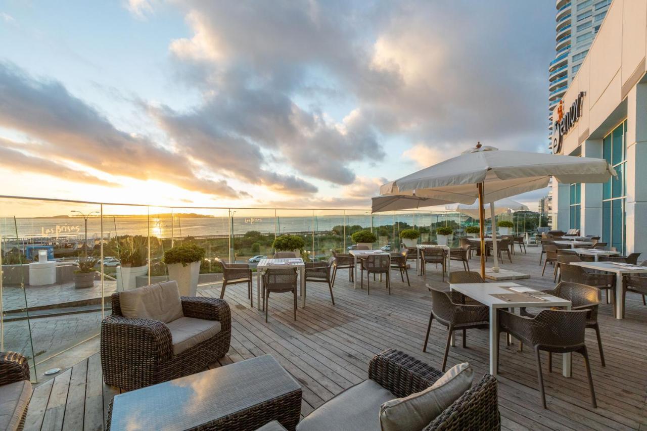 享受普恩塔德尔埃斯特酒店 埃斯特角城 外观 照片 The rooftop bar at the hotel